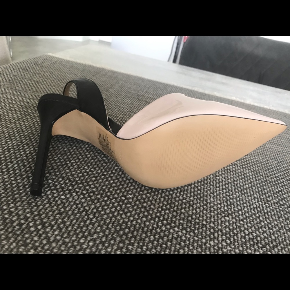 Heels - Picture 4 of 4
